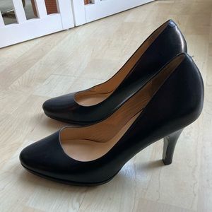 Cole Haan Black Pumps